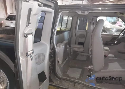 1999 Ford Ranger Xl/Xlt from USA, damaged, VIN 1FTZR15VXXPB13933